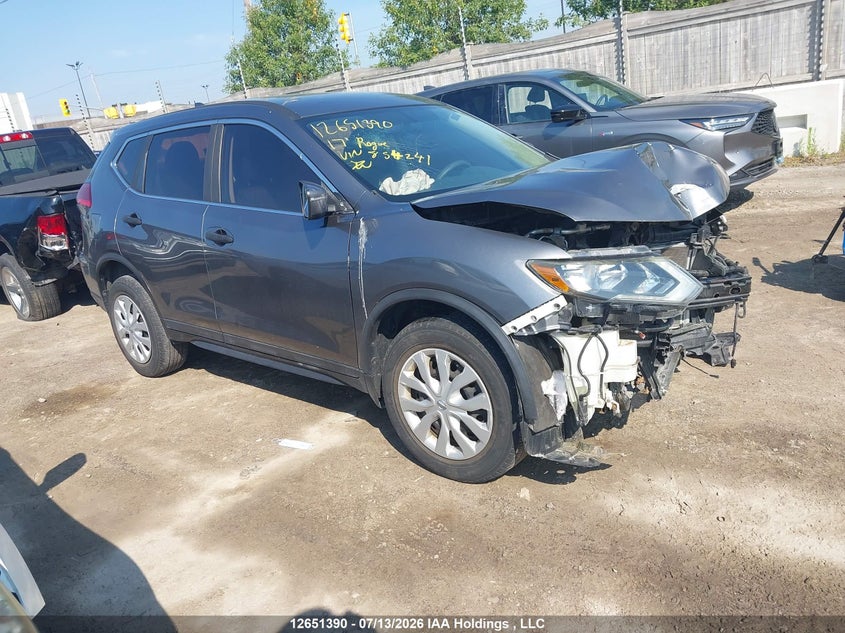 2017 NISSAN ROGUE