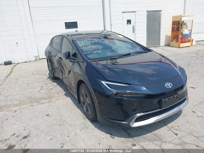 2026 TOYOTA PRIUS SE/XSE/XSE PREMIUM/NIGHT SHADE