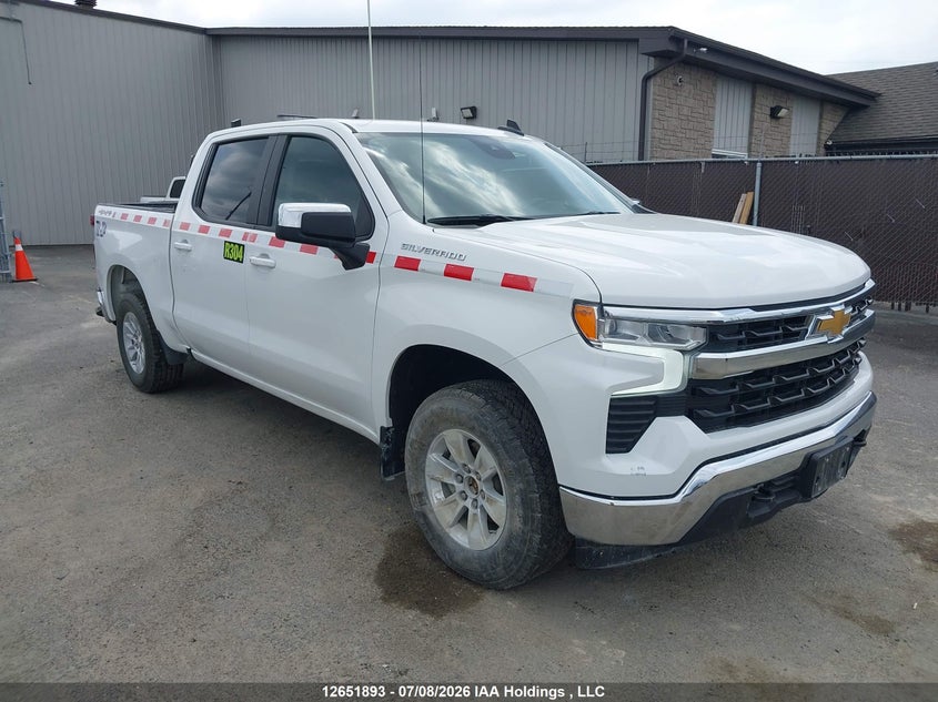 2025 CHEVROLET SILVERADO K1500 LT