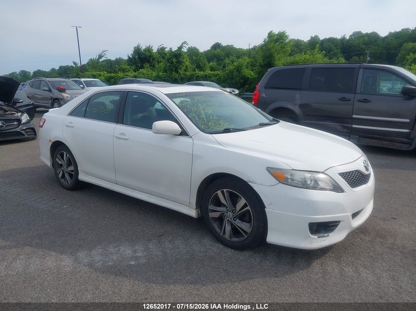 2010 TOYOTA CAMRY