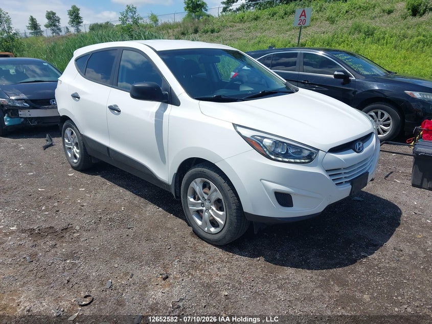 2015 HYUNDAI TUCSON GLS