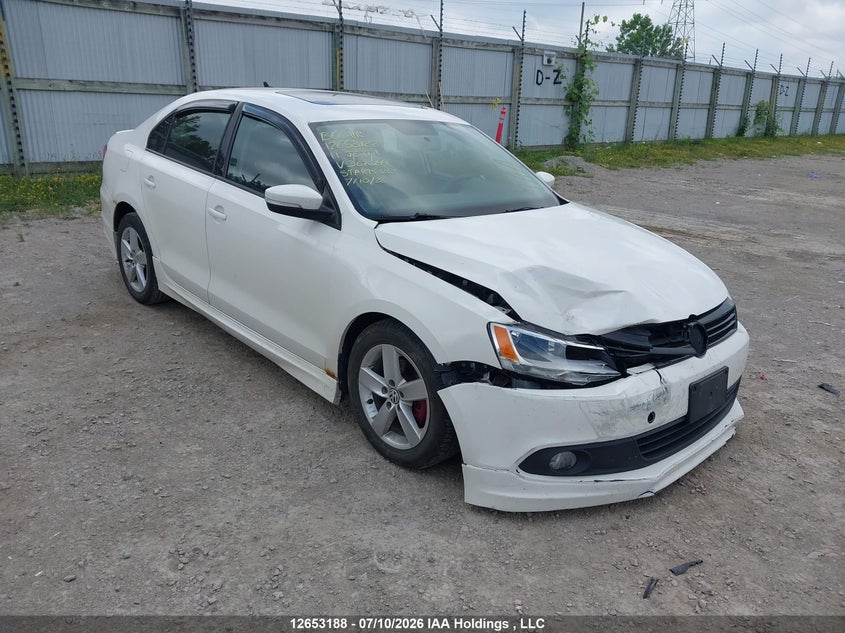 2011 VOLKSWAGEN JETTA