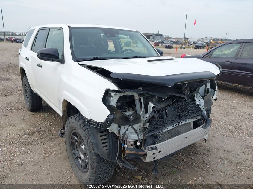 2020 TOYOTA 4RUNNER