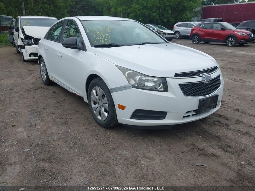 2013 CHEVROLET CRUZE LS