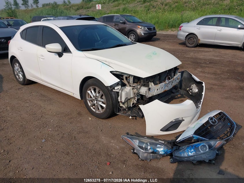 2015 MAZDA MAZDA3 GS