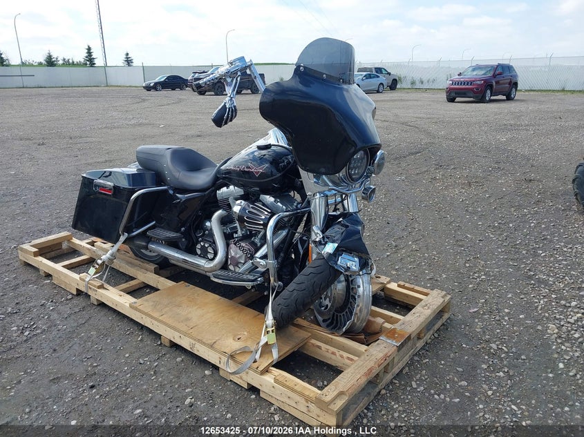 2013 HARLEY DAVIDSON FLHR ROAD KING