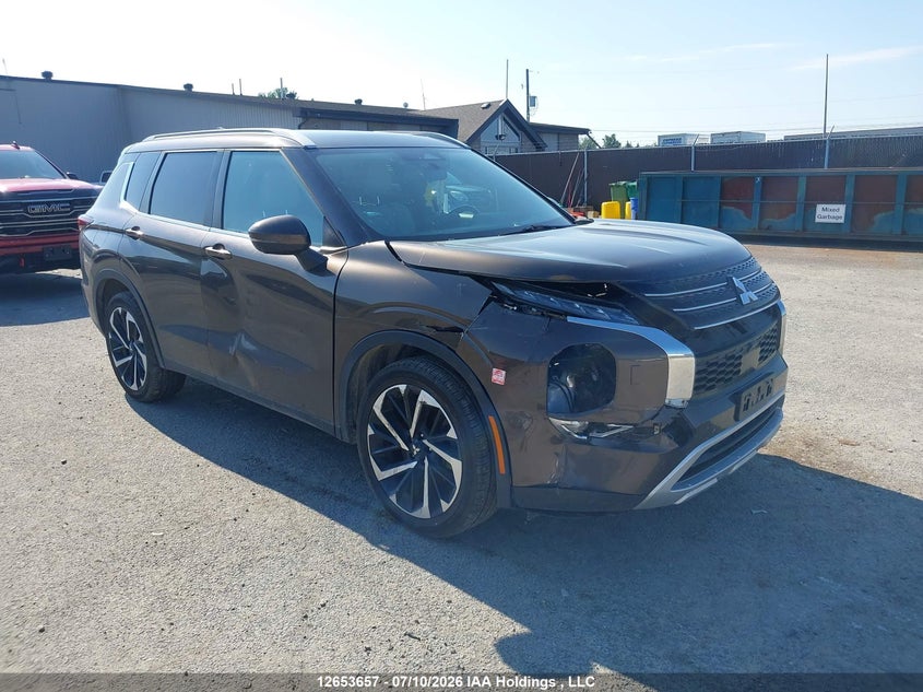 2022 MITSUBISHI OUTLANDER LE/LE PREMIUM/SE/SEL