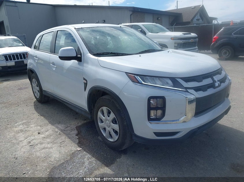 2025 MITSUBISHI RVR ES