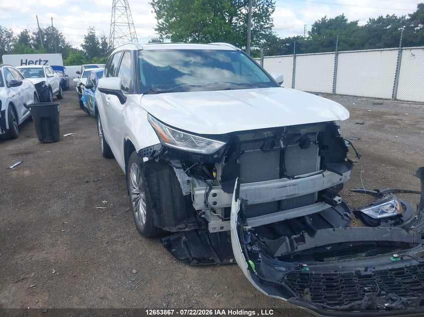 2023 TOYOTA HIGHLANDER
