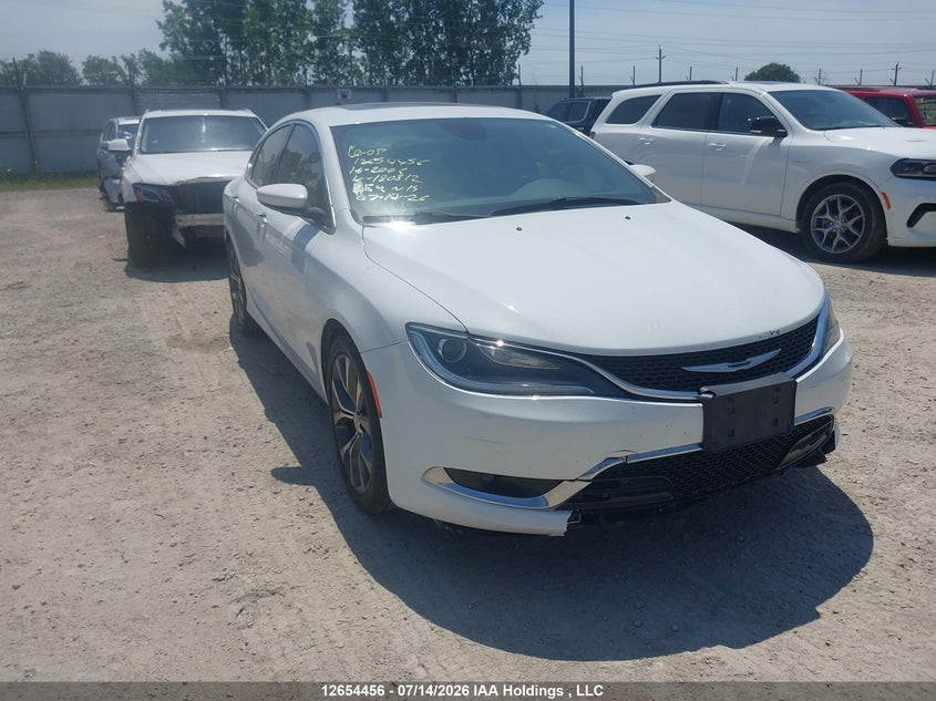2016 CHRYSLER 200 C