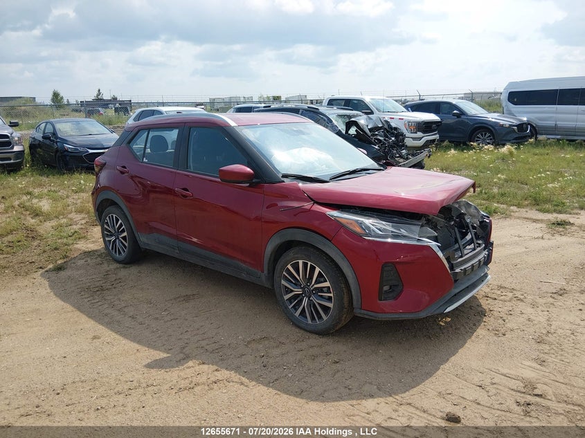 2025 NISSAN KICKS PLAY SV