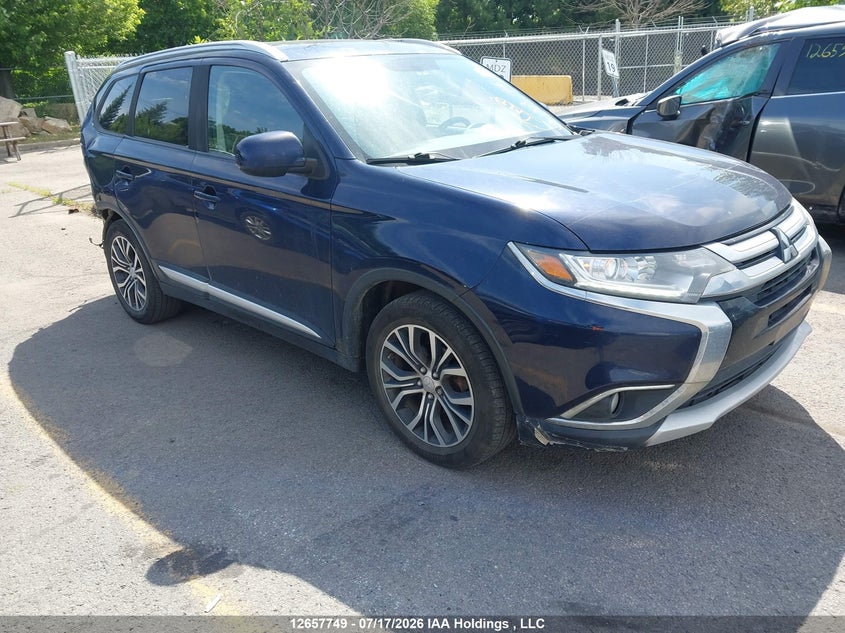 2017 MITSUBISHI OUTLANDER ES