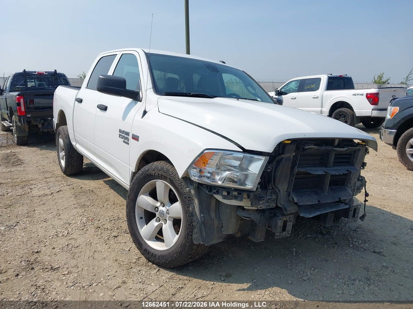 2022 RAM 1500 CLASSIC SLT