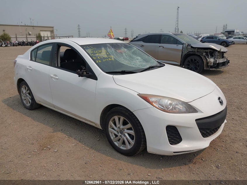 2013 MAZDA 3 I