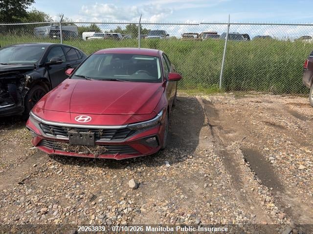 2025 HYUNDAI ELANTRA PREFERRED
