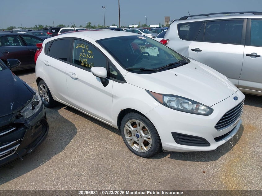 2016 FORD FIESTA SE