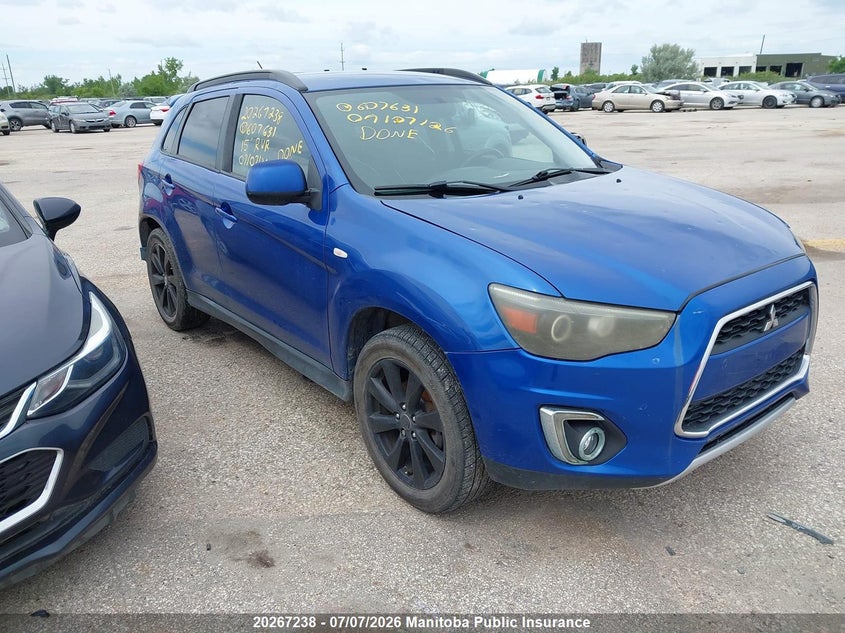 2015 MITSUBISHI RVR SE