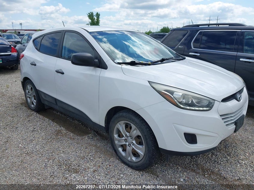2015 HYUNDAI TUCSON GL