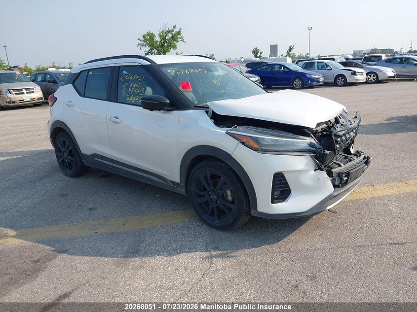 2024 NISSAN KICKS SR