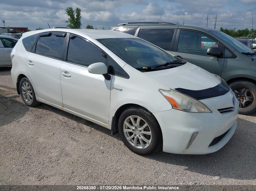 2013 TOYOTA PRIUS V