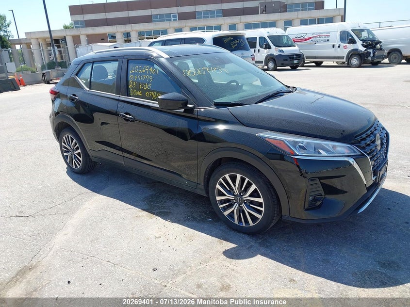 2023 NISSAN KICKS SV