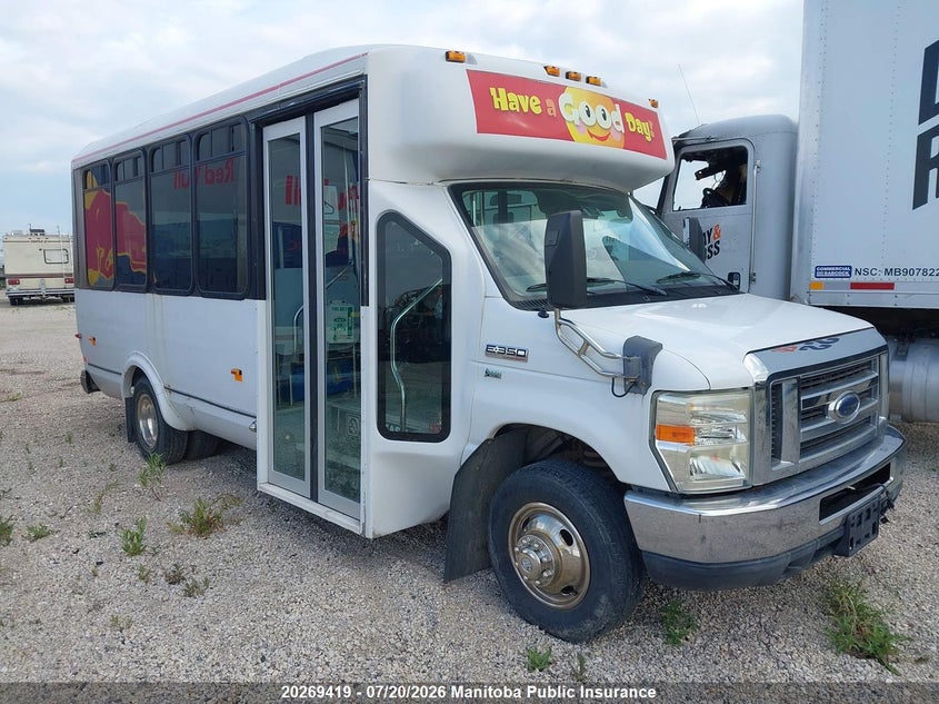 2011 FORD E350