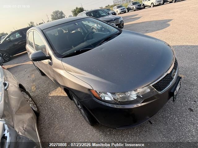 2013 KIA FORTE EX