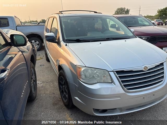 2010 CHRYSLER TOWN & COUNTRY TOURING