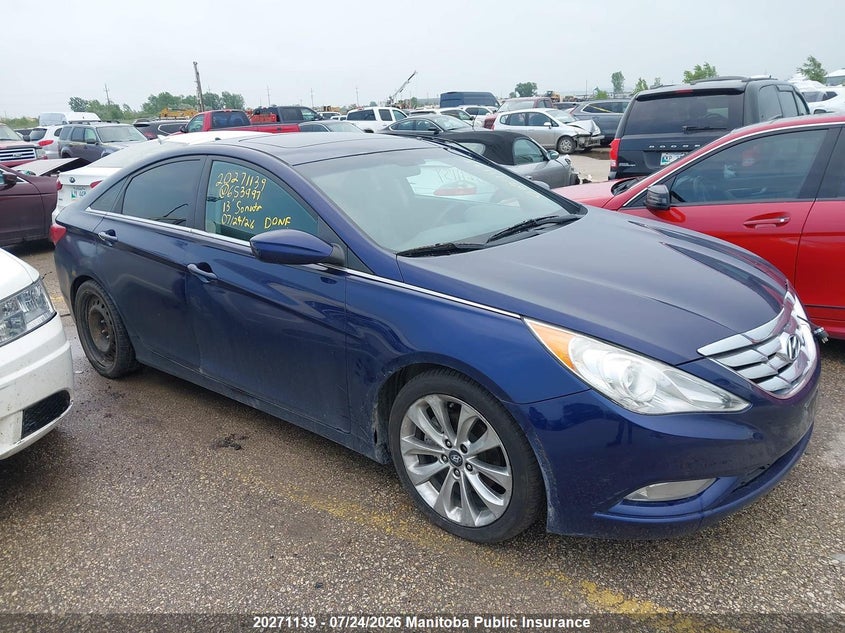 2013 HYUNDAI SONATA SE