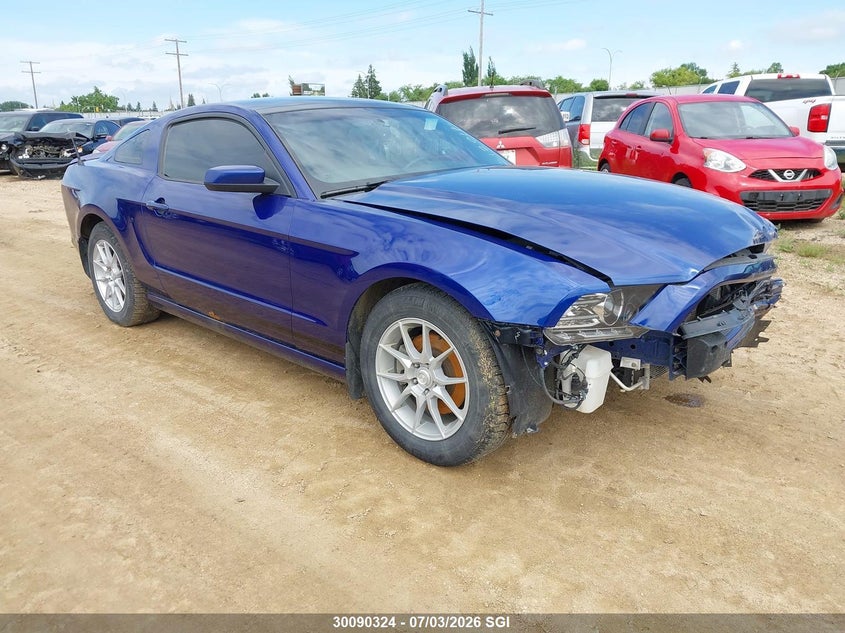 2013 FORD MUSTANG