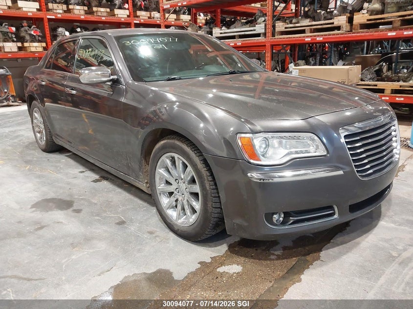 2013 CHRYSLER 300C