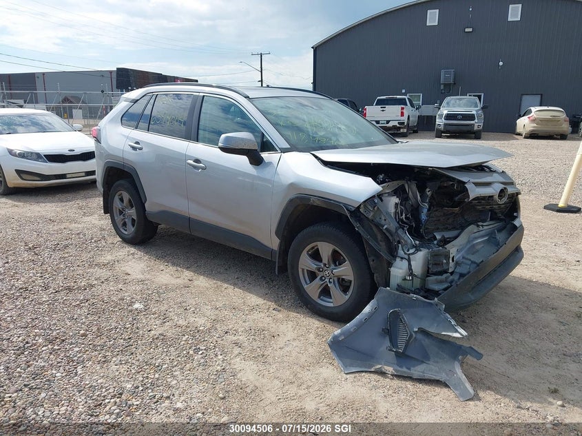 2024 TOYOTA RAV4 XLE/XLE PREMIUM