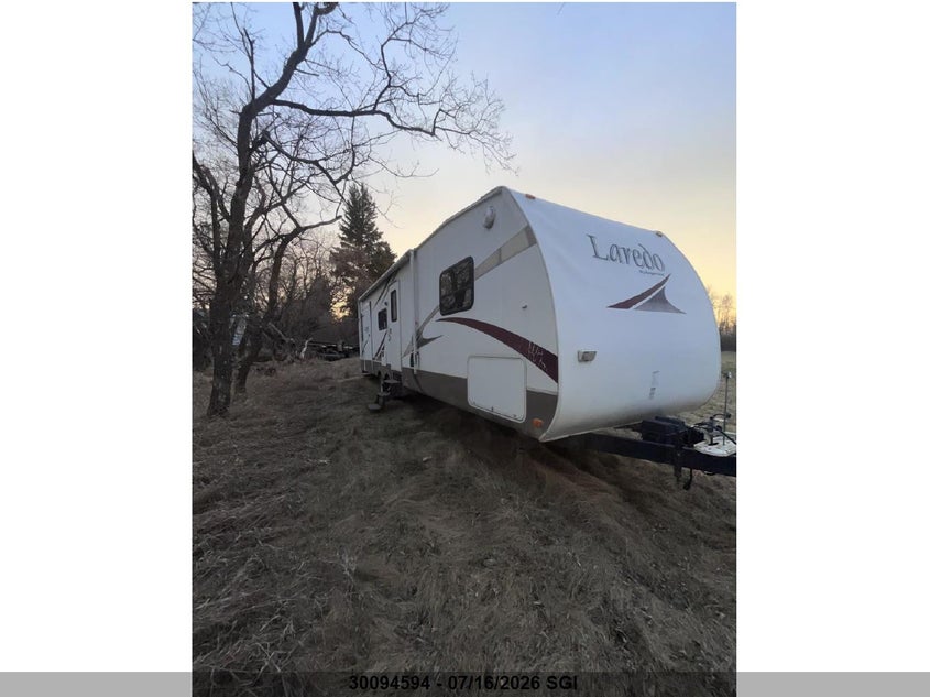 2005 KEYSTONE LAREDO 308GR
