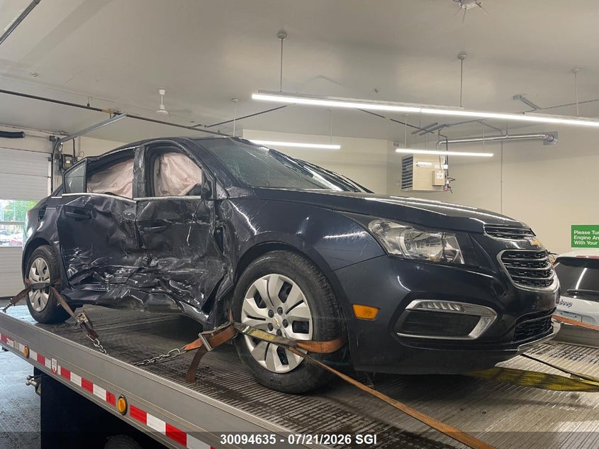 2015 CHEVROLET CRUZE LT