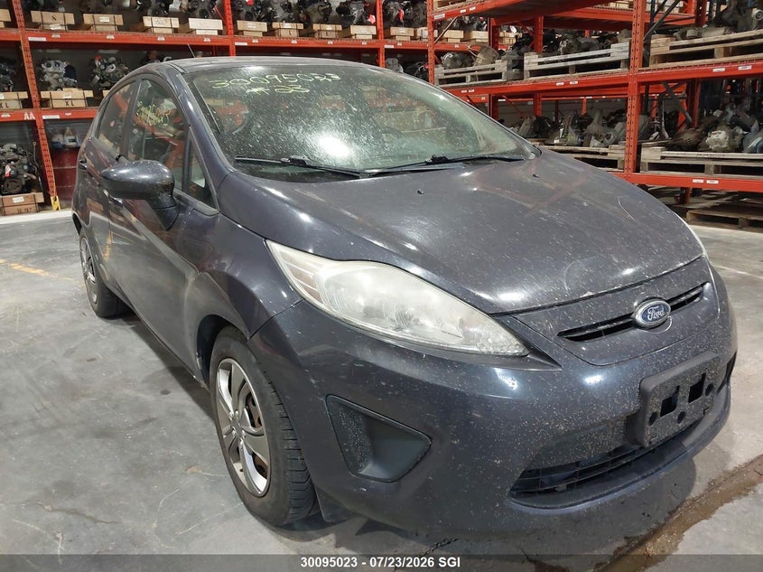 2013 FORD FIESTA SE