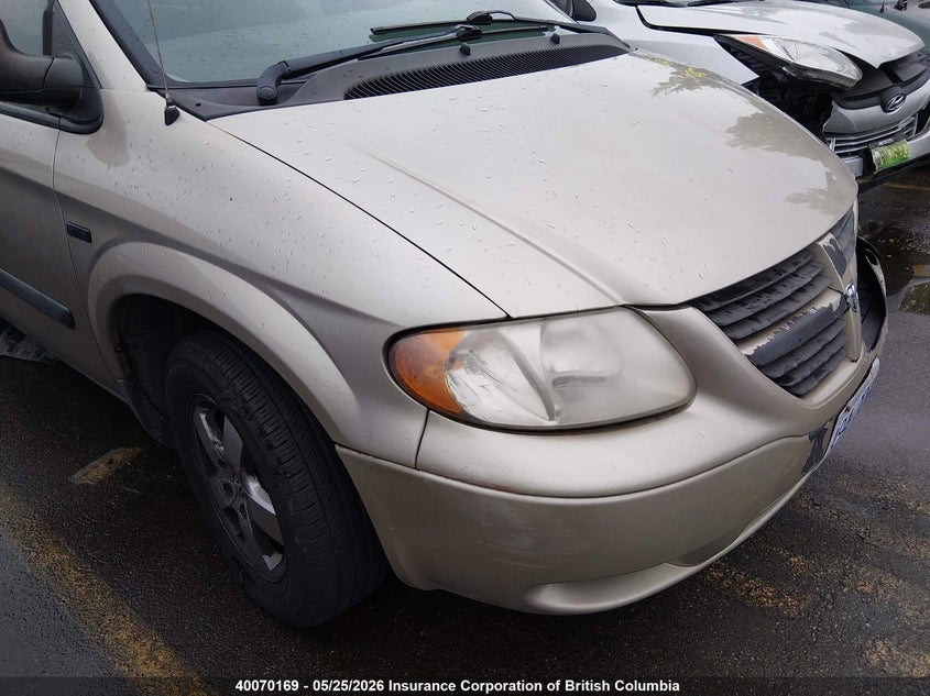 2005 DODGE GRAND CARAVAN SE
