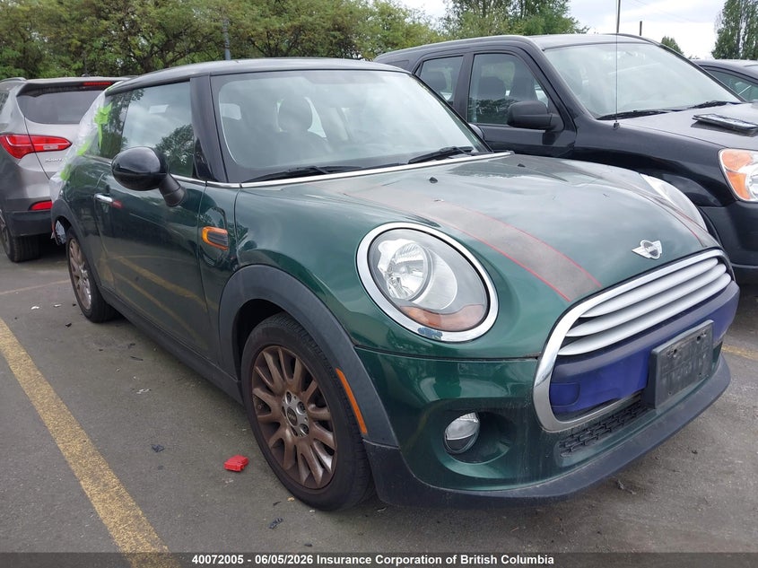 2014 MINI COOPER