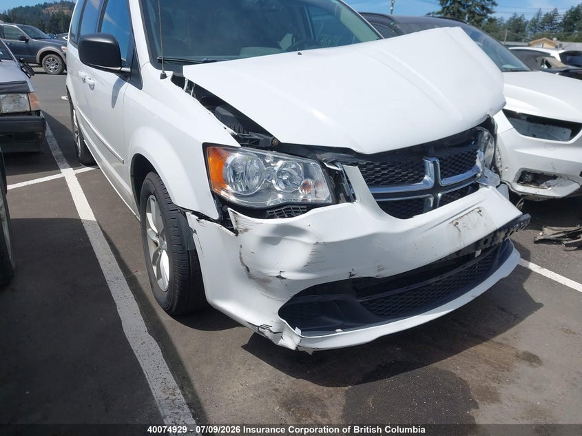 2017 DODGE GRAND CARAVAN SE