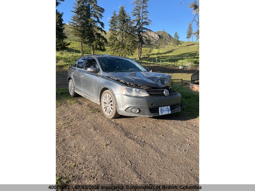 2011 VOLKSWAGEN JETTA