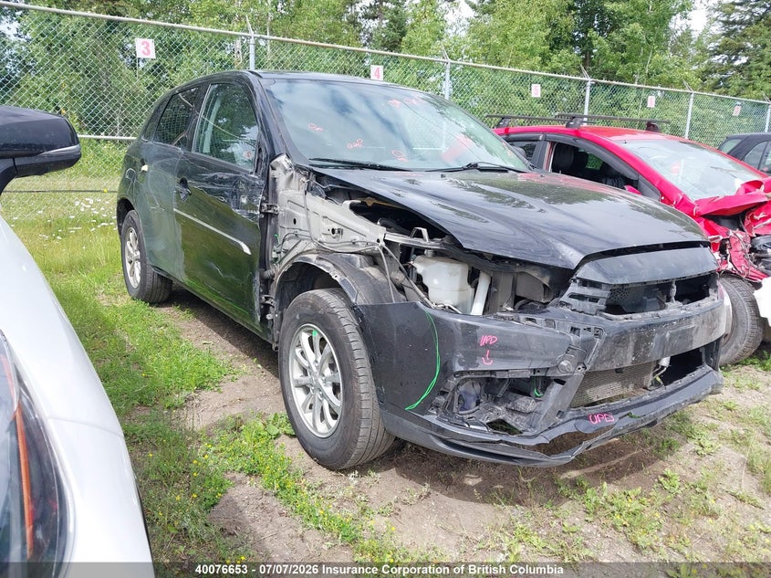 2018 MITSUBISHI RVR