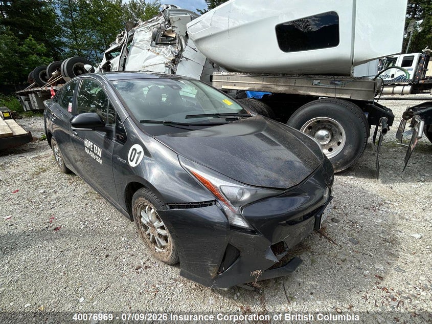 2018 TOYOTA PRIUS