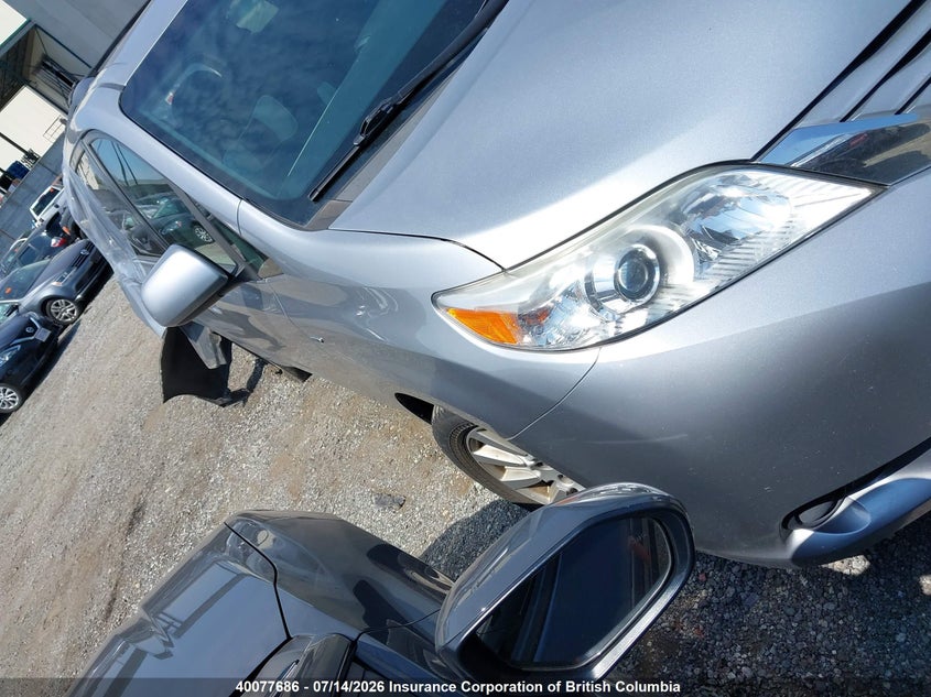 2017 TOYOTA SIENNA LE