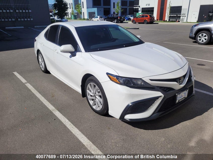 2022 TOYOTA CAMRY