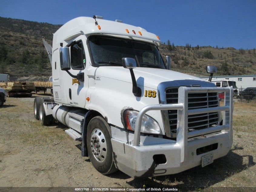 2010 FREIGHTLINER CASCADIA 125