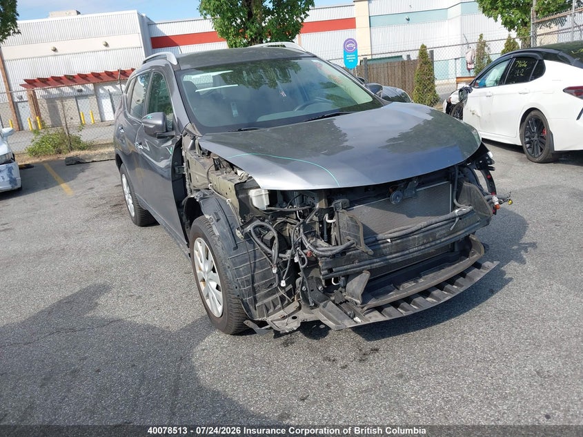 2015 NISSAN ROGUE