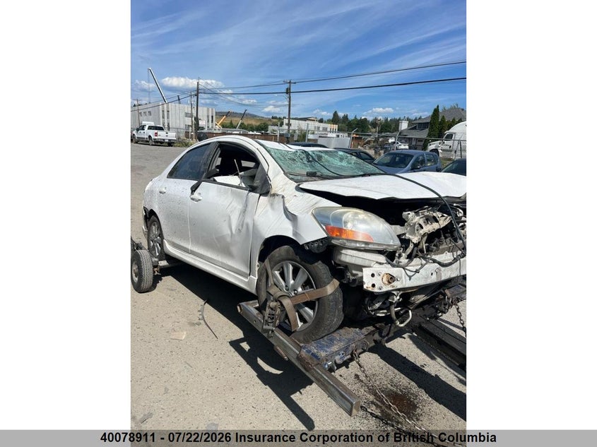 2009 TOYOTA YARIS