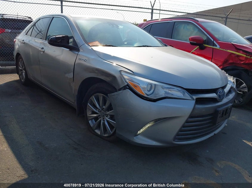 2016 TOYOTA CAMRY
