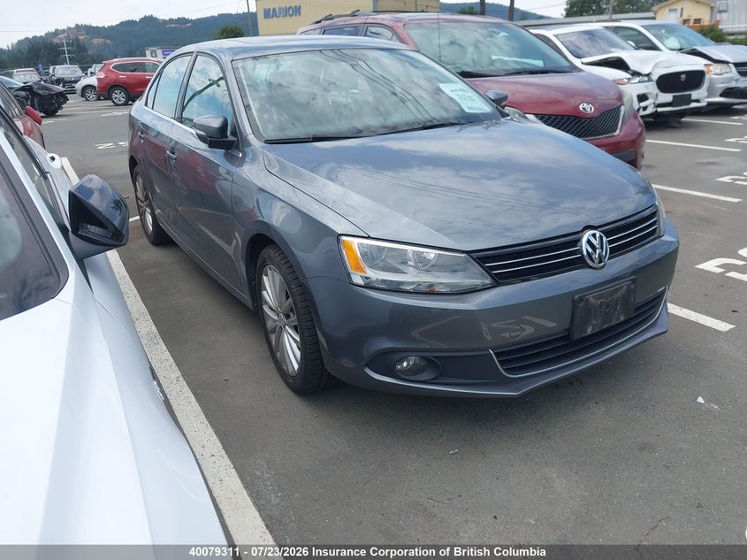 2012 VOLKSWAGEN JETTA