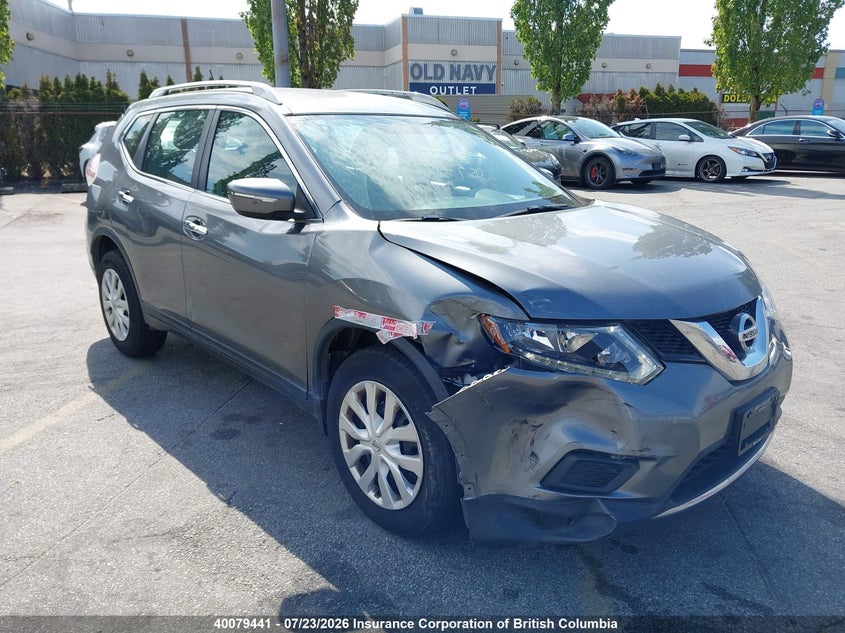 2015 NISSAN ROGUE