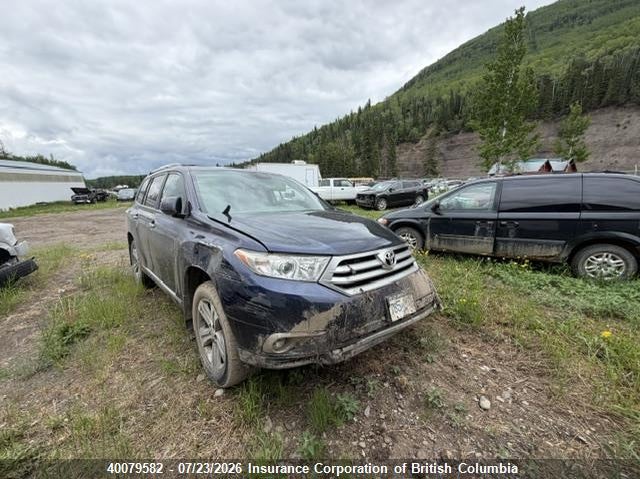 2011 TOYOTA HIGHLANDER LIMITED